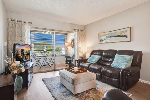 Condominio en venta en Sunrise, Florida, 1 dormitorio, 59.46 m2 № 2245514 - foto 13