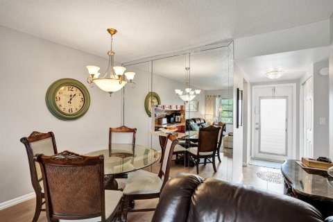 Condominio en venta en Sunrise, Florida, 1 dormitorio, 59.46 m2 № 2245514 - foto 11