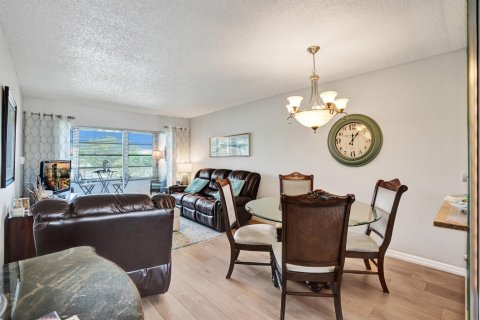 Condominio en venta en Sunrise, Florida, 1 dormitorio, 59.46 m2 № 2245514 - foto 12