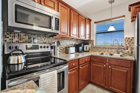 Condominio en venta en Sunrise, Florida, 1 dormitorio, 59.46 m2 № 2245514 - foto 2