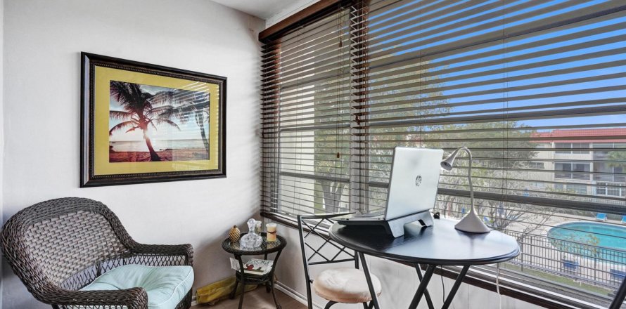 Condominio en Sunrise, Florida, 1 dormitorio № 2245514