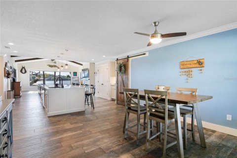 Casa en venta en Montverde, Florida, 6 dormitorios, 392.88 m2 № 1513774 - foto 14