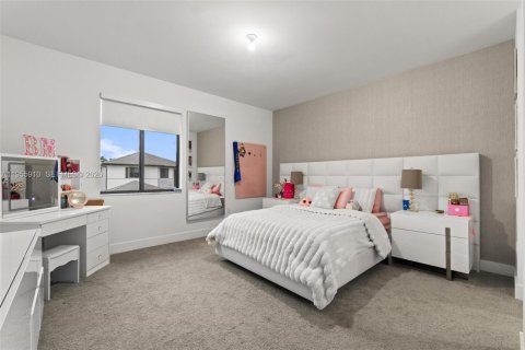 Villa ou maison à vendre à Doral, Floride: 5 chambres, 319.21 m2 № 2009858 - photo 30