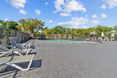 Condominio en venta en Tamarac, Florida, 2 dormitorios, 88.16 m2 № 1761689 - foto 20