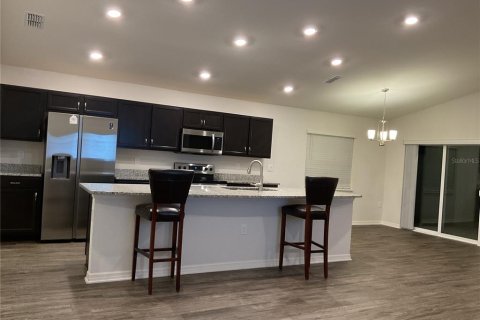 Casa en alquiler en Winter Haven, Florida, 4 dormitorios, 160.72 m2 № 1784590 - foto 17