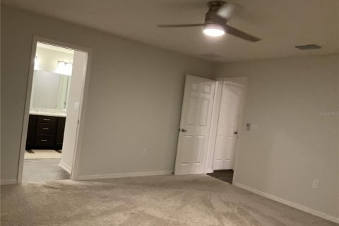Villa ou maison à louer à Winter Haven, Floride: 4 chambres, 160.72 m2 № 1784590 - photo 14