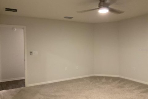 Casa en alquiler en Winter Haven, Florida, 4 dormitorios, 160.72 m2 № 1784590 - foto 19