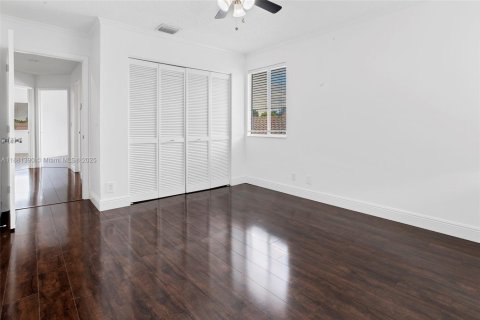Villa ou maison à louer à Boca Raton, Floride: 5 chambres, 259.38 m2 № 1931053 - photo 29