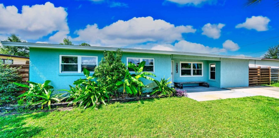 Casa en Panama City, Florida 4 dormitorios, 171.31 m2 № 590295