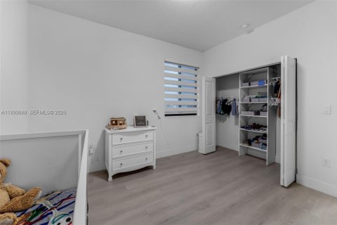 Купить виллу или дом в Майами, Флорида 5 спален, 245.08м2, № 2062900 - фото 30