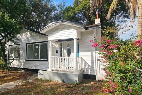 Дом в Сент-Питерсберг, Флорида 3 спальни № 2025792