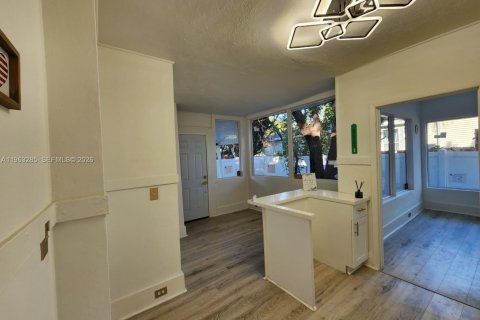 Купить виллу или дом в Сент-Питерсберг, Флорида 3 спальни, № 2025792 - фото 22