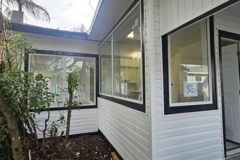 Купить виллу или дом в Сент-Питерсберг, Флорида 3 спальни, № 2025792 - фото 6