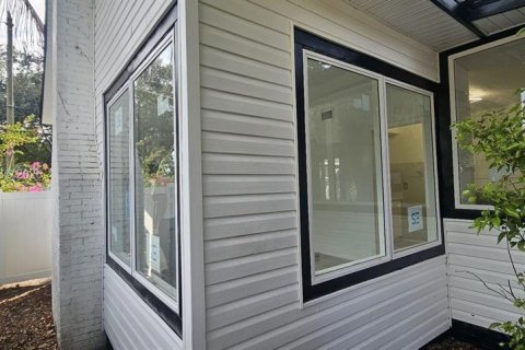 Купить виллу или дом в Сент-Питерсберг, Флорида 3 спальни, № 2025792 - фото 7