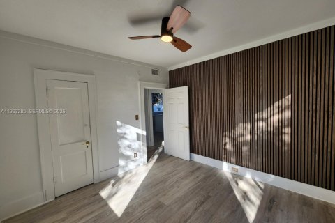 Купить виллу или дом в Сент-Питерсберг, Флорида 3 спальни, № 2025792 - фото 14