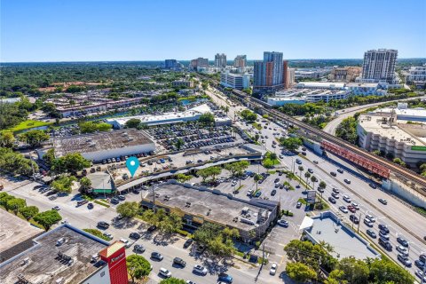 Купить коммерческую недвижимость в Майами, Флорида № 2036957 - фото 3