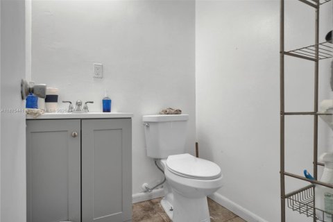 Купить коммерческую недвижимость в Майами, Флорида № 2036957 - фото 9