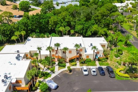Condo in Bradenton, Florida, 2 bedrooms № 2225497 - photo 23