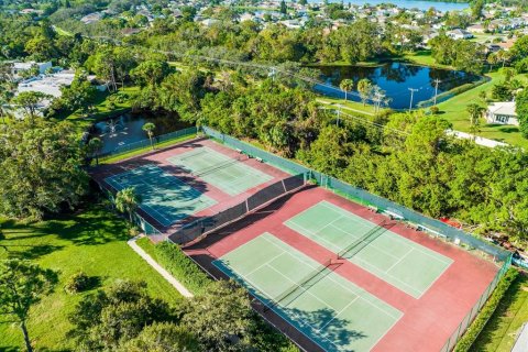Condo in Bradenton, Florida, 2 bedrooms № 2225497 - photo 29