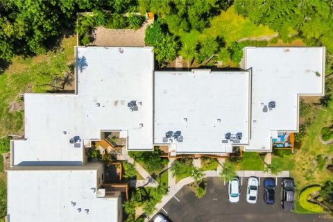 Condo in Bradenton, Florida, 2 bedrooms № 2225497 - photo 24