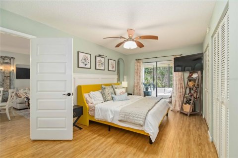Condo in Bradenton, Florida, 2 bedrooms № 2225497 - photo 17