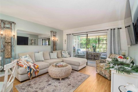 Condo in Bradenton, Florida, 2 bedrooms № 2225497 - photo 4