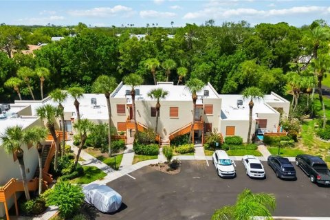 Condo in Bradenton, Florida, 2 bedrooms № 2225497 - photo 22