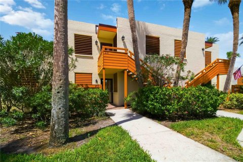 Condo in Bradenton, Florida, 2 bedrooms № 2225497 - photo 25
