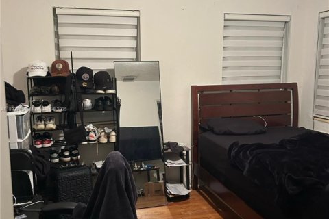 Купить коммерческую недвижимость в Майами, Флорида 167.69м2, № 1963384 - фото 13