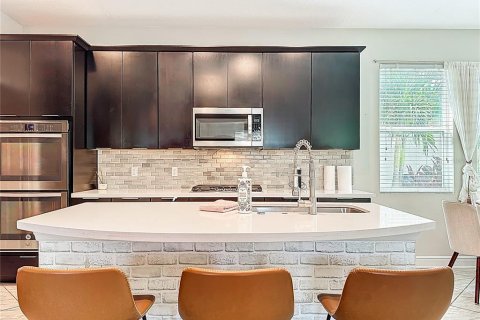 Casa en alquiler en Winter Garden, Florida, 4 dormitorios, 244.8 m2 № 1908322 - foto 4