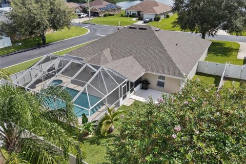 Casa en venta en Winter Haven, Florida, 4 dormitorios, 216.18 m2 № 1912637 - foto 3