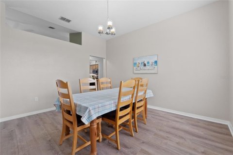 Casa en venta en Winter Haven, Florida, 4 dormitorios, 216.18 m2 № 1912637 - foto 6