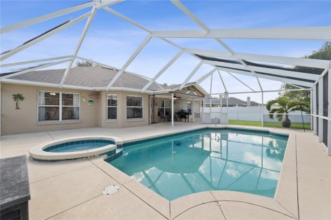 Casa en venta en Winter Haven, Florida, 4 dormitorios, 216.18 m2 № 1912637 - foto 2