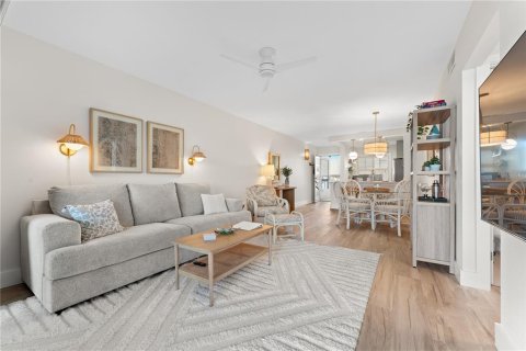 Copropriété à louer à Saint Petersburg, Floride: 2 chambres, 82.68 m2 № 1203479 - photo 17