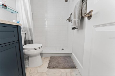 Condominio en alquiler en Saint Petersburg, Florida, 2 dormitorios, 82.68 m2 № 1203479 - foto 27