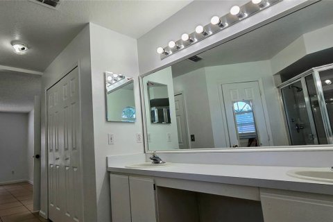 Villa ou maison à louer à Kissimmee, Floride: 3 chambres, 133.22 m2 № 2395554 - photo 11