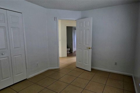 Villa ou maison à louer à Kissimmee, Floride: 3 chambres, 133.22 m2 № 2395554 - photo 16