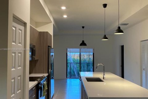 Condominio en venta en Doral, Florida, 2 dormitorios, 105.35 m2 № 1979519 - foto 9