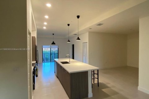 Condominio en venta en Doral, Florida, 2 dormitorios, 105.35 m2 № 1979519 - foto 7