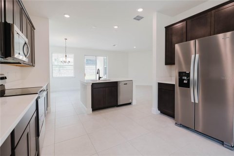 House in Lake Alfred, Florida 3 bedrooms, 179.95 sq.m. № 1815057 - photo 8