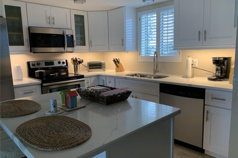 Copropriété à louer à Ormond Beach, Floride: 2 chambres, 94.76 m2 № 2125183 - photo 6