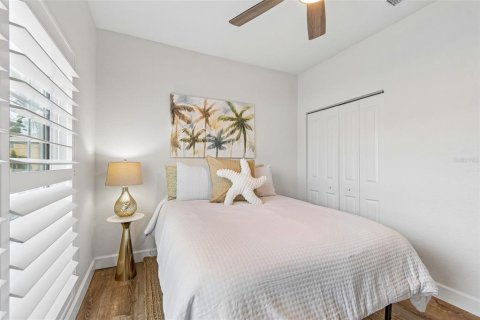 Casa en venta en Treasure Island, Florida, 4 dormitorios, 196.12 m2 № 2157922 - foto 23