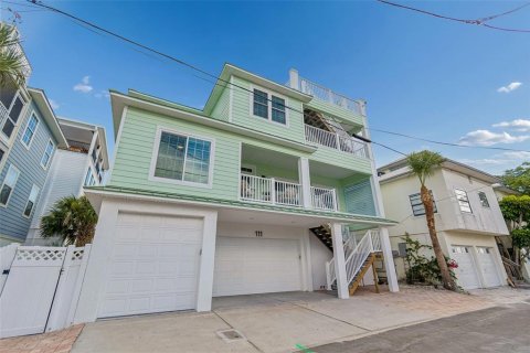 Casa en venta en Treasure Island, Florida, 4 dormitorios, 196.12 m2 № 2157922 - foto 8