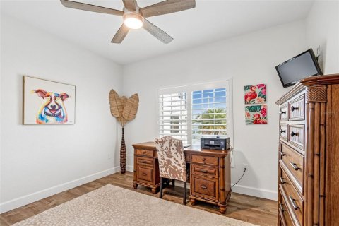 Casa en venta en Treasure Island, Florida, 4 dormitorios, 196.12 m2 № 2157922 - foto 27