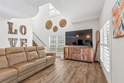 Casa en venta en Treasure Island, Florida, 4 dormitorios, 196.12 m2 № 2157922 - foto 14