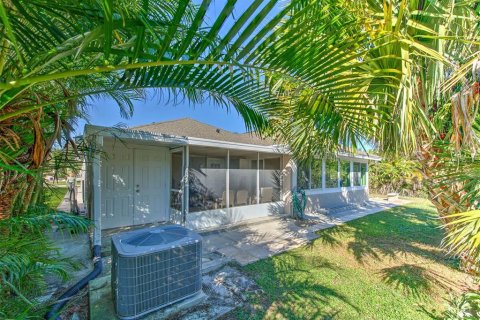 Casa en venta en Riverview, Florida, 4 dormitorios, 210.89 m2 № 2232911 - foto 8