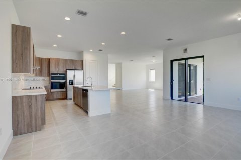 Casa en venta en Ave Maria, Florida, 4 dormitorios, 314.94 m2 № 1501607 - foto 4