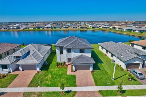 Casa en venta en Ave Maria, Florida, 4 dormitorios, 314.94 m2 № 1501607 - foto 1