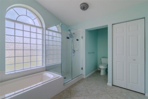 House in Ocala, Florida 3 bedrooms, 207.45 sq.m. № 2230920 - photo 10