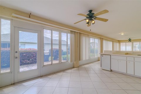 House in Ocala, Florida 3 bedrooms, 207.45 sq.m. № 2230920 - photo 19